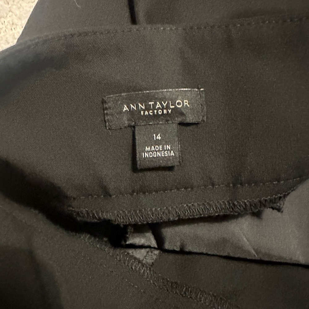 Ann Taylor Factory Black Straight Leg Pants - Size 14 in Black.